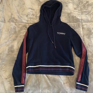 Tommy Hilfiger hoodie size small. Bought from Urban Outfitters!